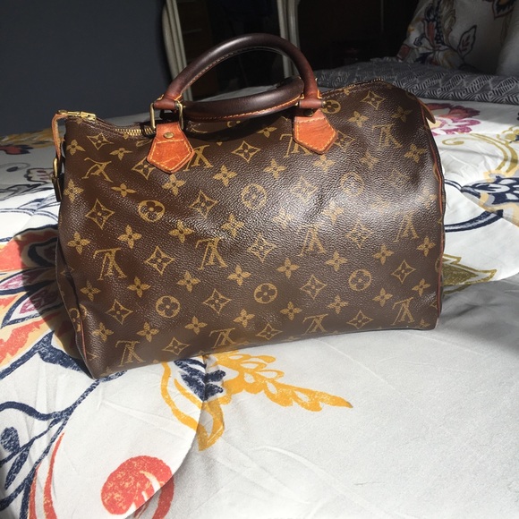 Louis Vuitton Handbags - Louis Vuitton Speedy 30